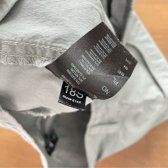 Kuhl | Womens Kontra Mid Rise Outdoor Shorts Grey Hiking Camping Athletic Size 6 - Picture 10 of 12